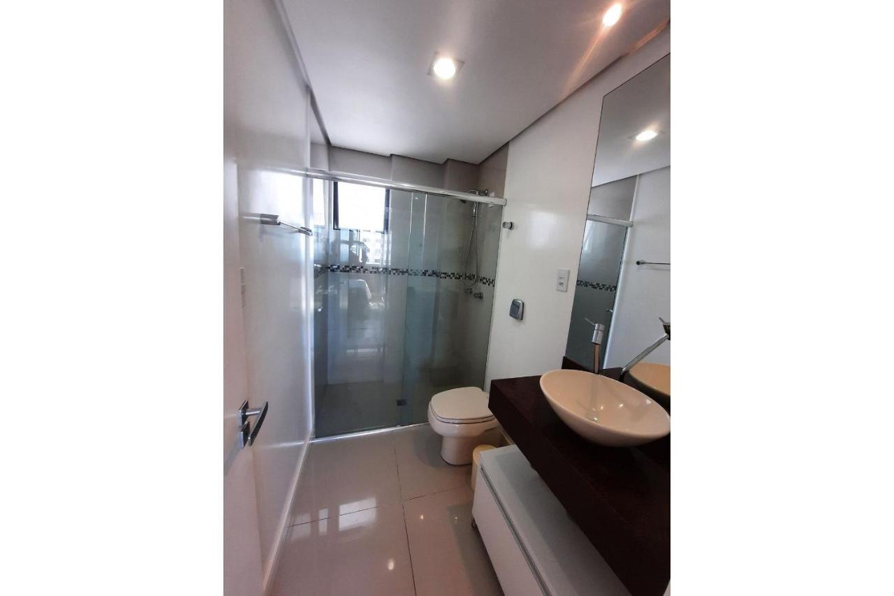 3 Suites Linda Vista Da Orla De Bc A 50M Da Praia - Somente Familiares Balneário Camboriú Екстериор снимка