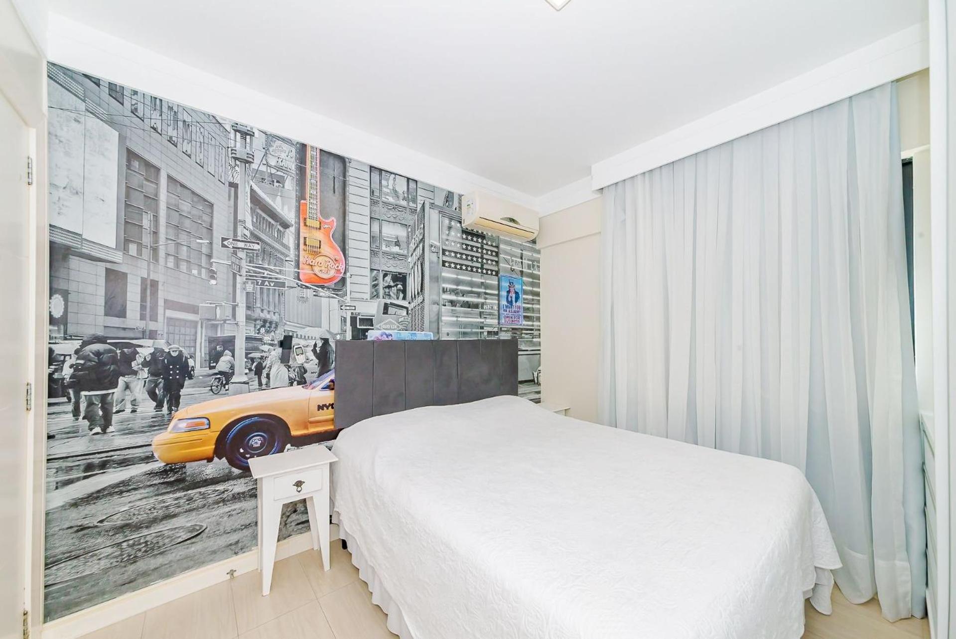3 Suites Linda Vista Da Orla De Bc A 50M Da Praia - Somente Familiares Balneário Camboriú Екстериор снимка